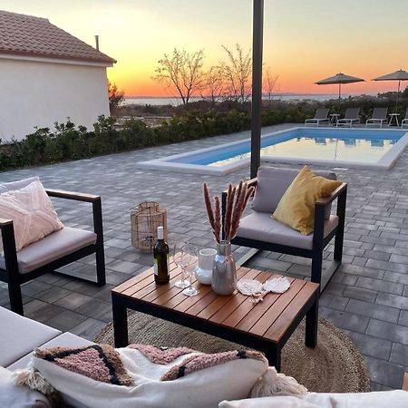 Villa Katarina - Grosser Pool Beheizt - Meerblick Vrsi Εξωτερικό φωτογραφία